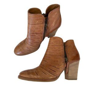 Paul Green Malibu Sliced Zip Bootie US size 6 (Euro size 3.5)